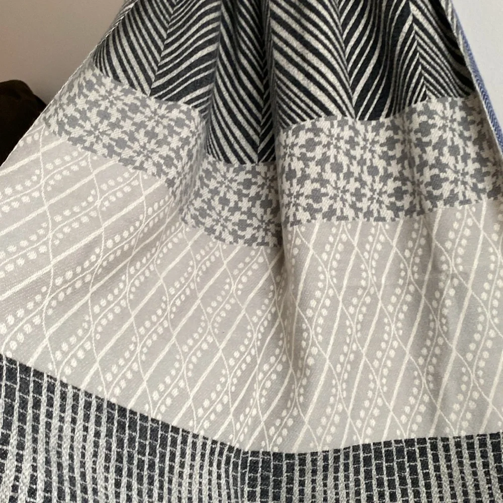 Scarves bundle - Picture 6 of 6